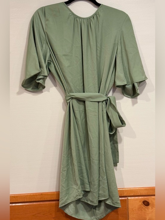 H&M Dresses & Skirts - H&M Sage Green Flutter Sleeves High Neck Tie Waist Flowy Dress Women's XL